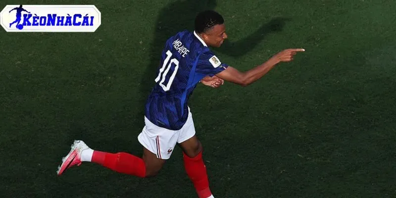 Hai mươi bàn thắng World Cup cùng khoảng trống danh hiệu của Mbappe