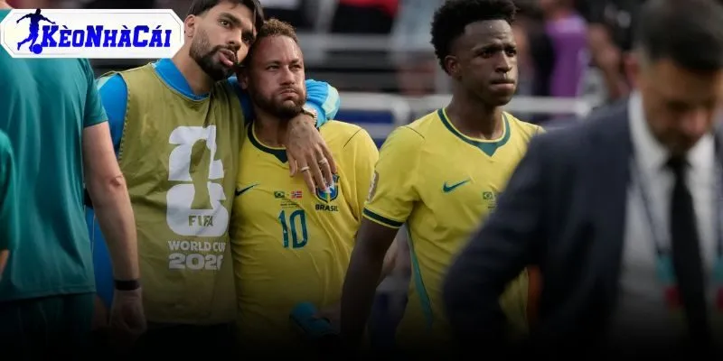 Lỗ hổng chiến thuật và áp lực knock-out của Selecao